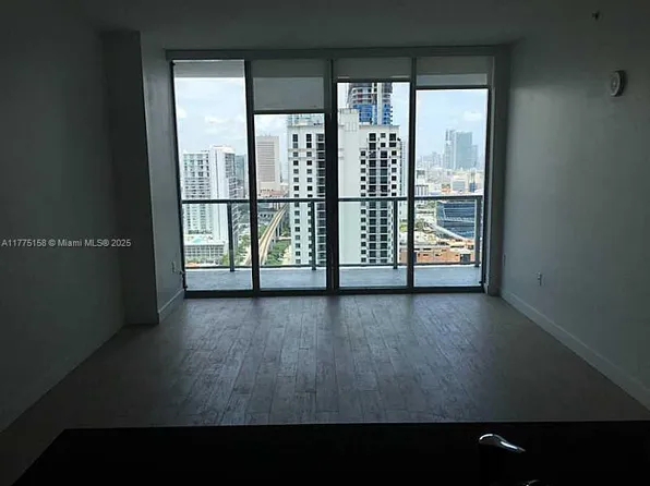 79 SW 12th St APT 3511, Miami, FL 33130