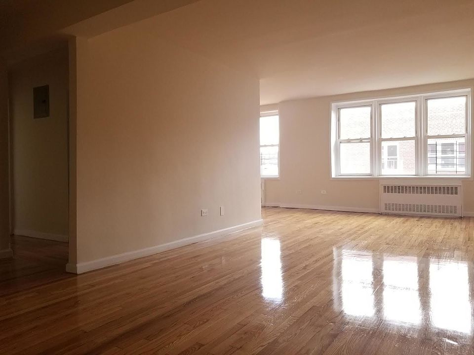 1st image of 3324 Parsons Blvd #56