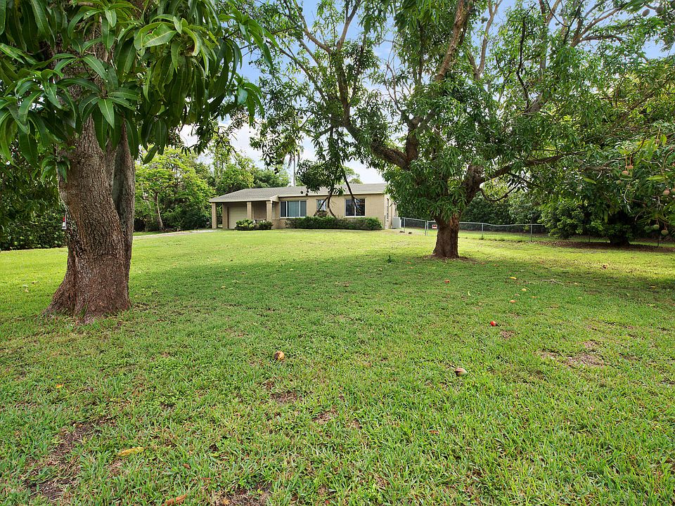 1st image of 230 Jackson Dr