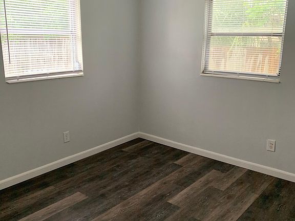 2nd image of 3436 Sutton Dr