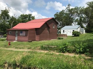 704 1st St, Novinger, MO 63559