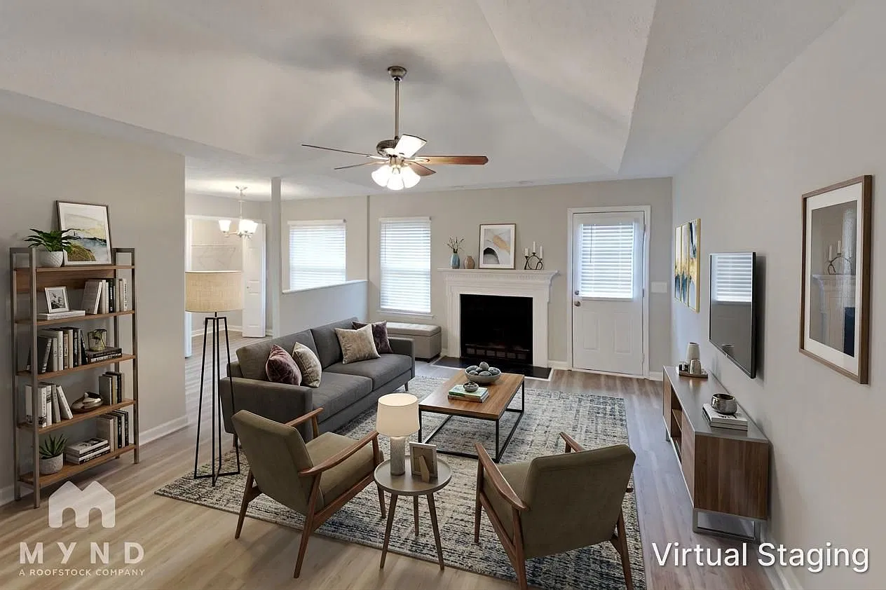 3 bed, 2.0 bath, 1313 sqft, $2,159 — Photo 2