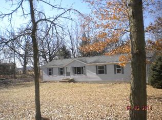 N8883 Parker Rd, Whitewater, WI 53190