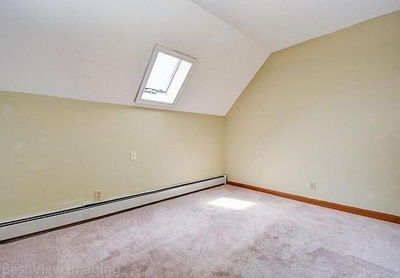 4th image of 324 Park St #2