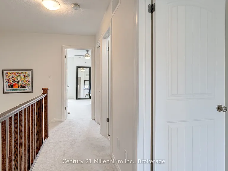 37 Silver Glen Blvd — Photo 22