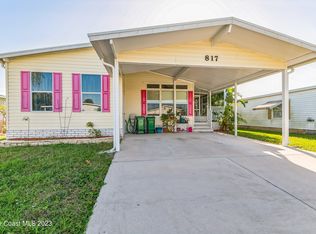 817 Oriole Cir, Barefoot Bay, FL 32976