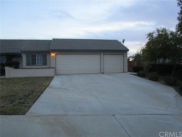 1st image of 24769 Moonshadow Dr
