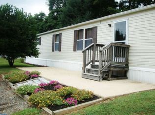 5 Hilltop Dr, Nottingham, PA 19362