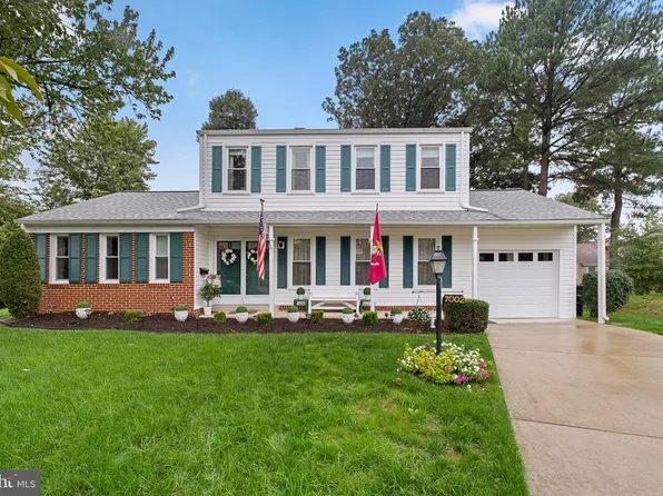 7002 Nightingale Ct, Lanham, MD 20706