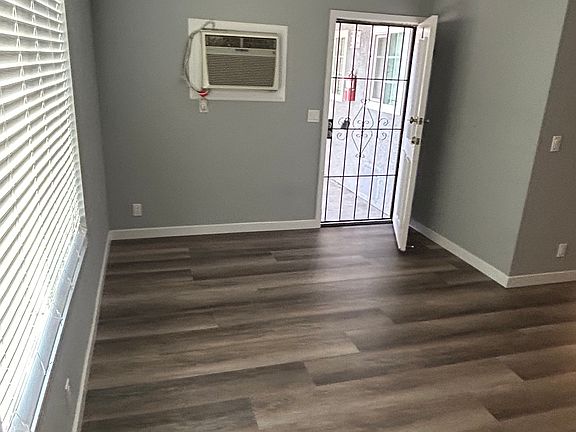 3rd image of 3587 Rubidoux Blvd APT A