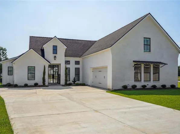 7162 Bedicove Dr, Madisonville, LA 70447