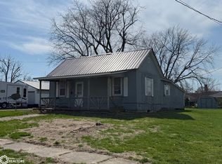 617 N Washington St, Bloomfield, IA