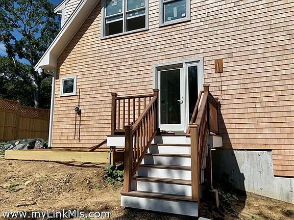 Main entry with Mahogany deck