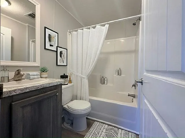 240 Creek Water Cir #402 — Photo 6