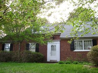 114 Brook Valley Rd, Wilmington, DE 19807