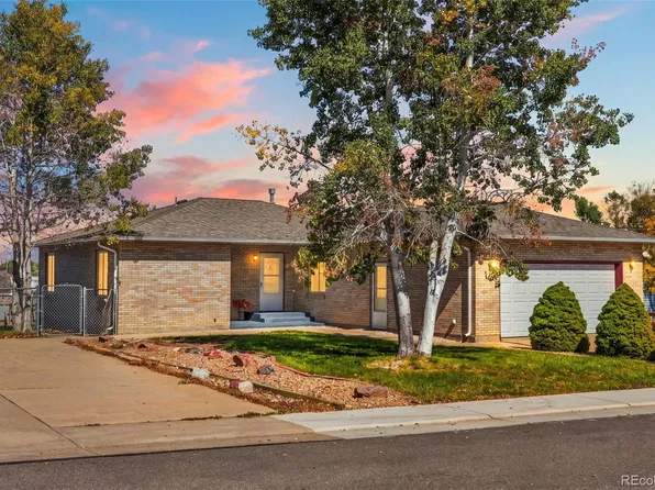 11 Sunset Court, Hudson, CO 80642