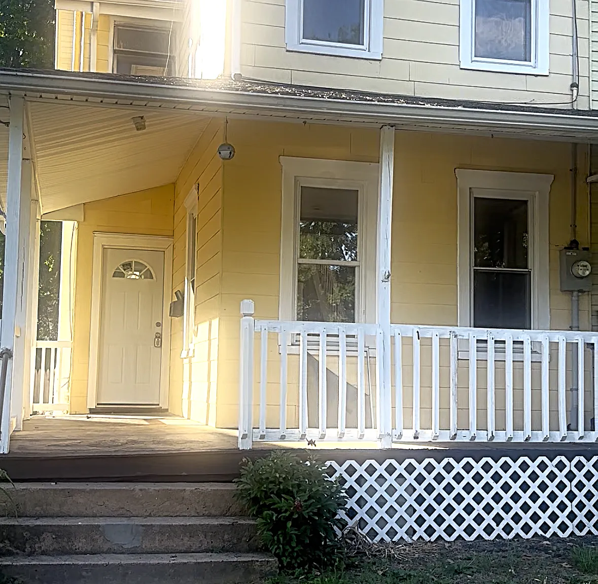 5 bed, 1684 sqft, $2,700 — Photo 1
