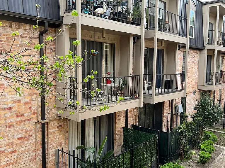 2475 Underwood St #291 — Photo 3