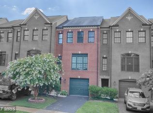 8172 Bianca Pl, Alexandria, VA 22309