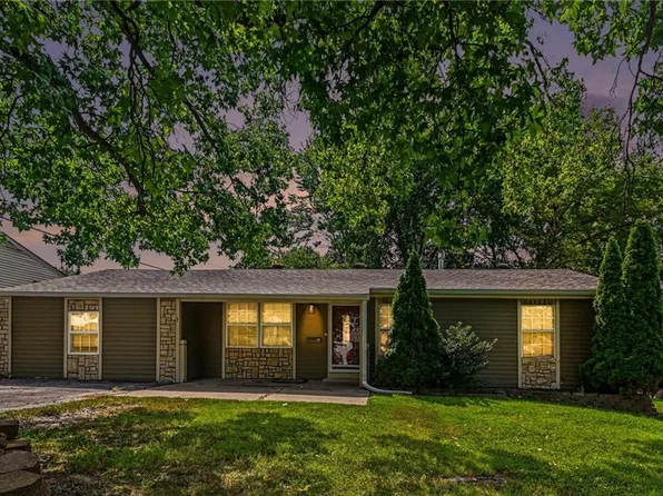 11111 E 36th St, Independence, MO 64052