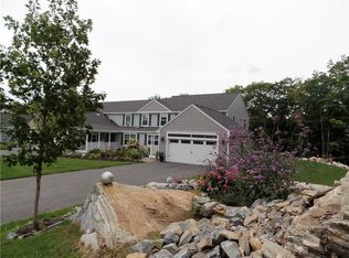 13 Amethyst Dr #38, Topsham, ME 04086