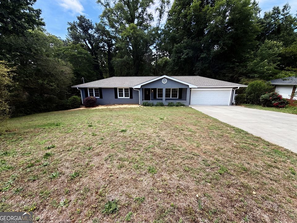 1st image of 190 Stroud Dr SE