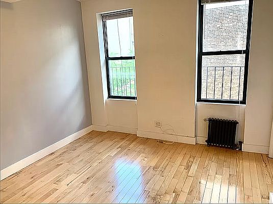 4th image of 1462 2nd Ave APT 4S