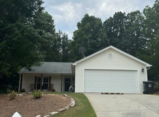 5326 Butterfly Ln, Lula, GA 30554