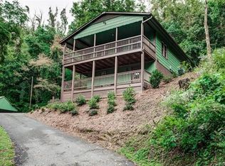 25 Trambley Dr, Waynesville, NC 28786