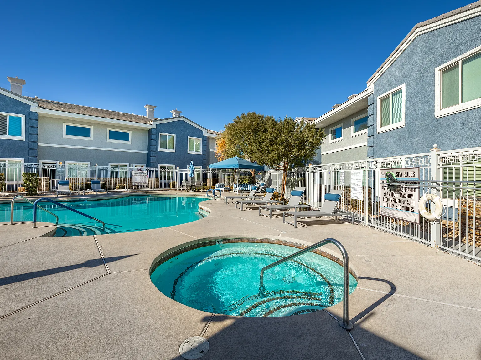 Camino Al Norte Townhomes — Photo 4