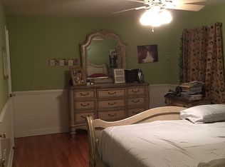 4 Sheryl Dr, Edison, NJ 08820