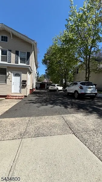 113 3rd St