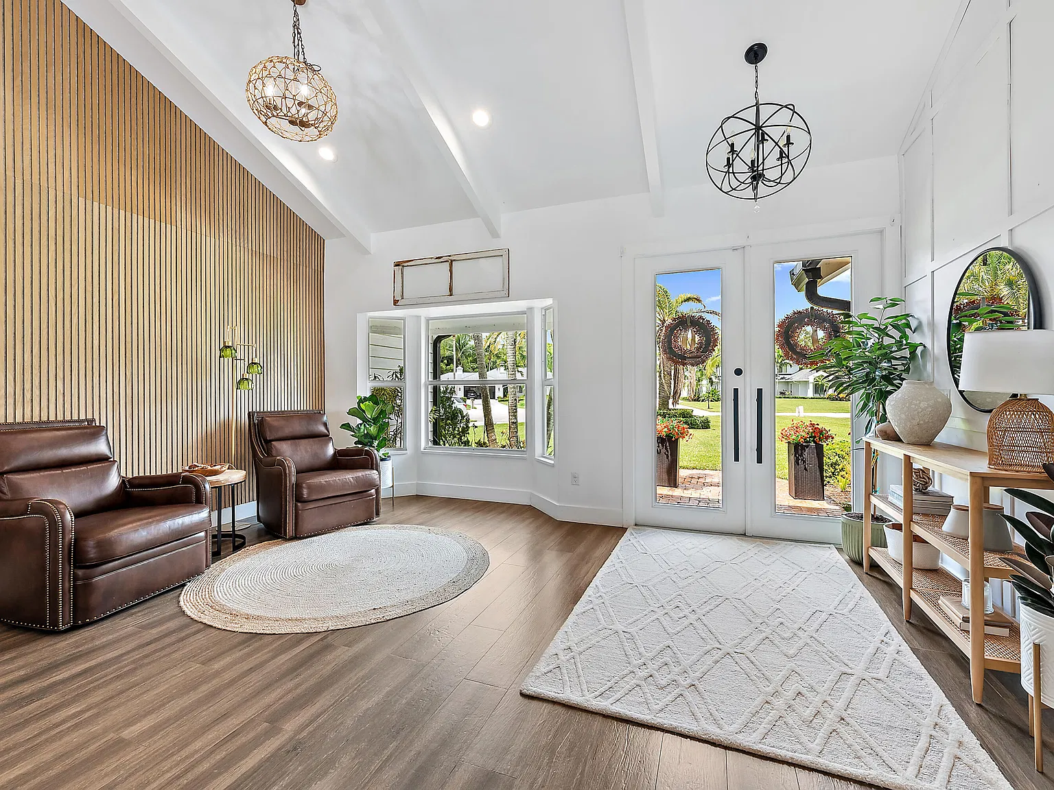 4 bed, 2.5 bath, 2380 sqft, $18,000 — Photo 3