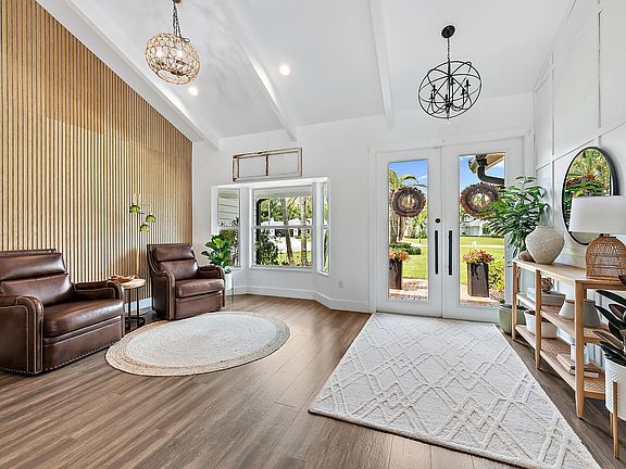3rd image of 6204 Sand Pine Ct