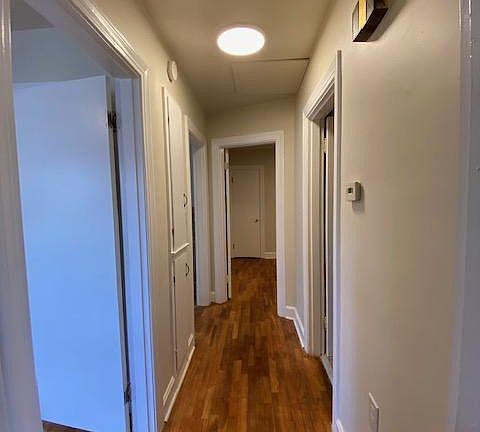 4th image of 210 Beechwood Ave