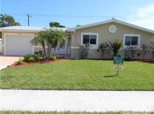 61 Willow Rd, Tequesta, FL 33469