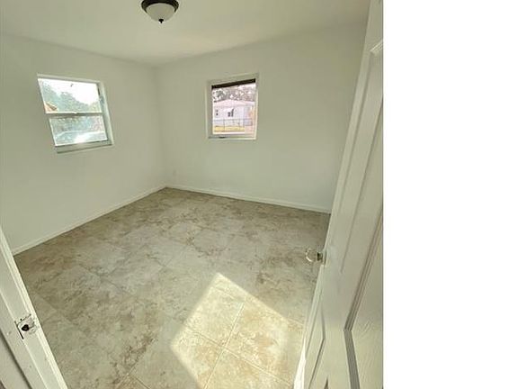 3rd image of 1277 NW 58th St #1