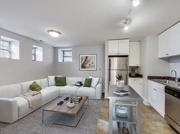 320 W Evergreen Ave #G, Chicago, IL 60610