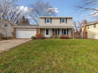 1529 Morewood Dr SE, Grand Rapids, MI 49508