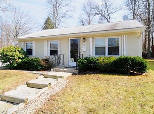 12 Bainridge Rd, Worcester, MA 01602