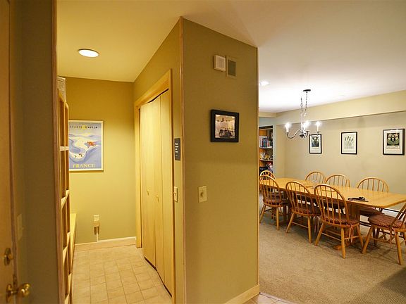 3rd image of 6 Ledgewood Road #A-4