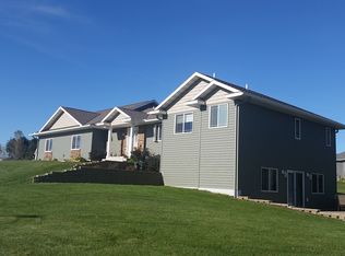 550 Stangler Ct, Albany, MN 56307