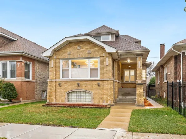 4940 W George St, Chicago, IL 60641