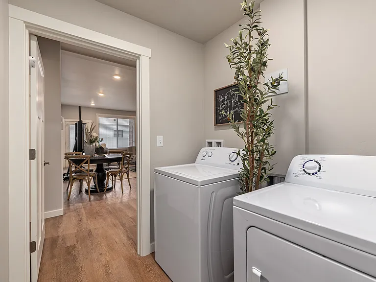 1135 Latitude Cir — Photo 24