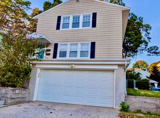 518 Central St Unit 2, Manchester, NH 03103