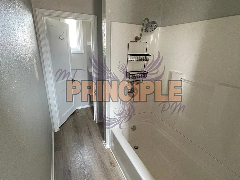 735 Placer St — Photo 10