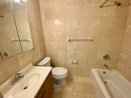 Rented by J PRESTON AND ASSOCIATES INC | media 15