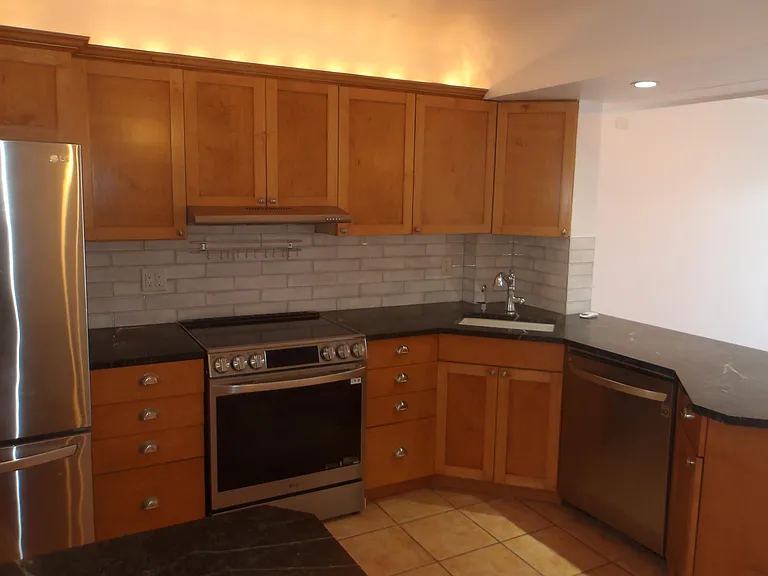 896 N Federal Hwy #431 — Photo 3