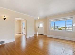 31 Canyon Dr, San Francisco, CA 94112