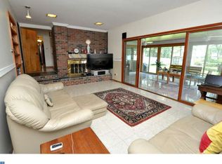 607 Rancocas Ave, Riverside, NJ 08075